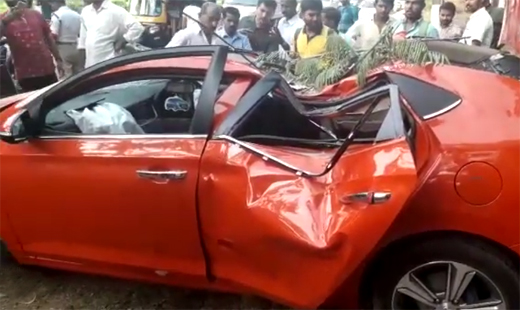 accident near Siddavana Gurukula in Ujire